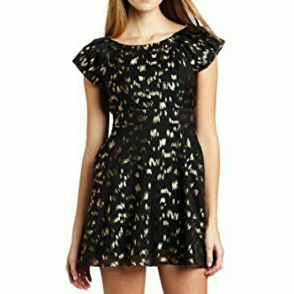 BCBGeneration Cap Sleeve Gold Metallic Party Dress